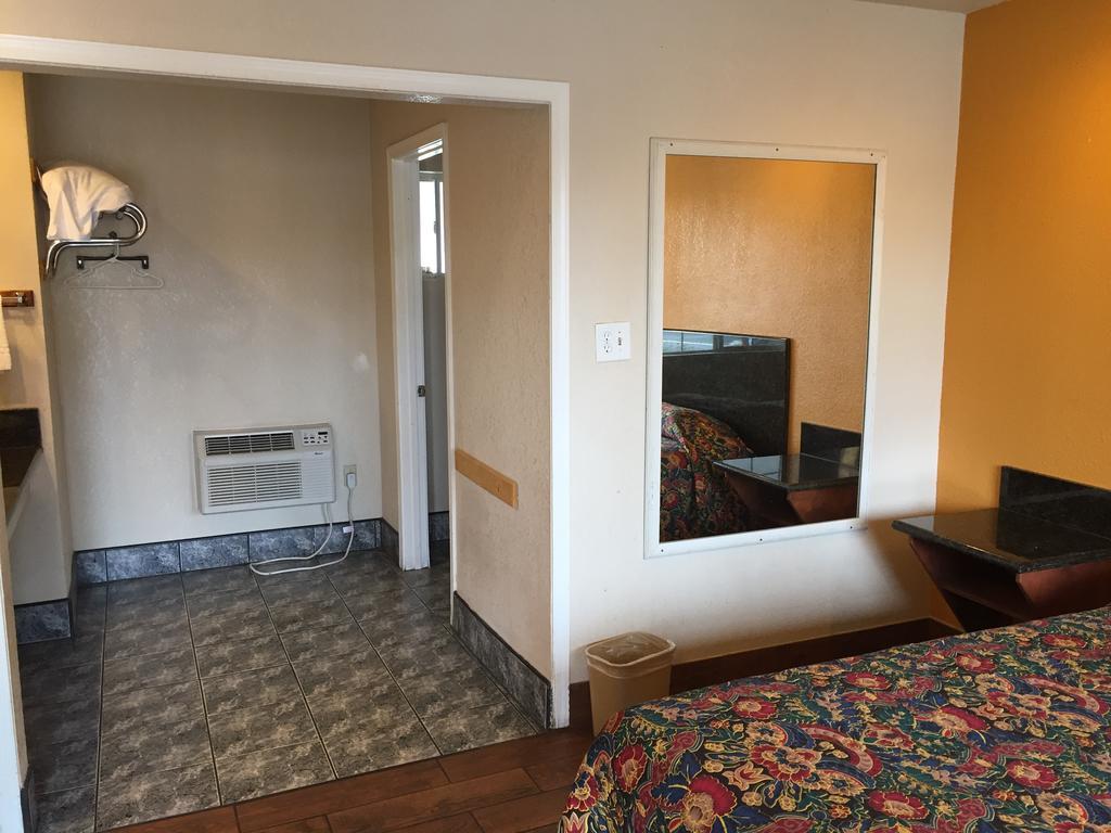 Navajo Lodge Лемън Гроув Екстериор снимка