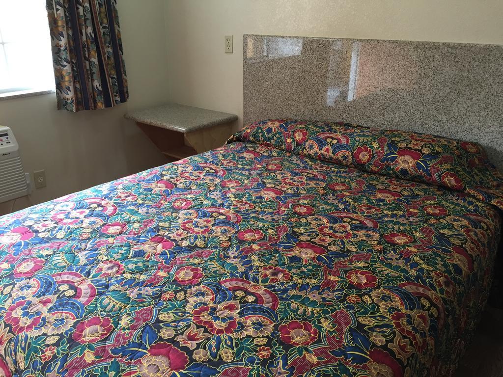 Navajo Lodge Лемън Гроув Екстериор снимка