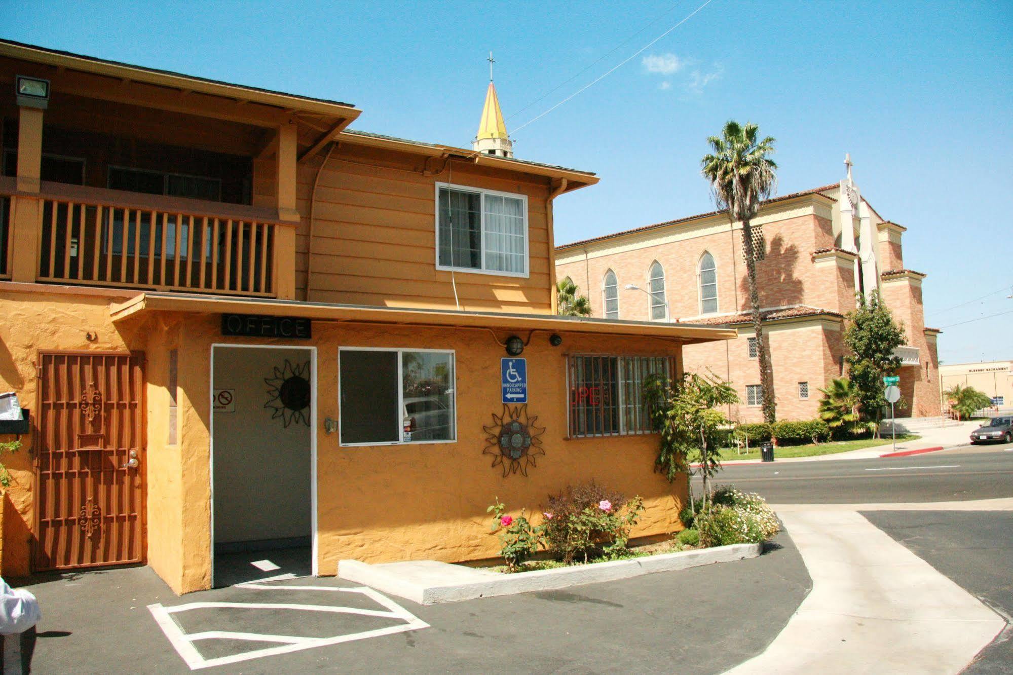 Navajo Lodge Лемън Гроув Екстериор снимка